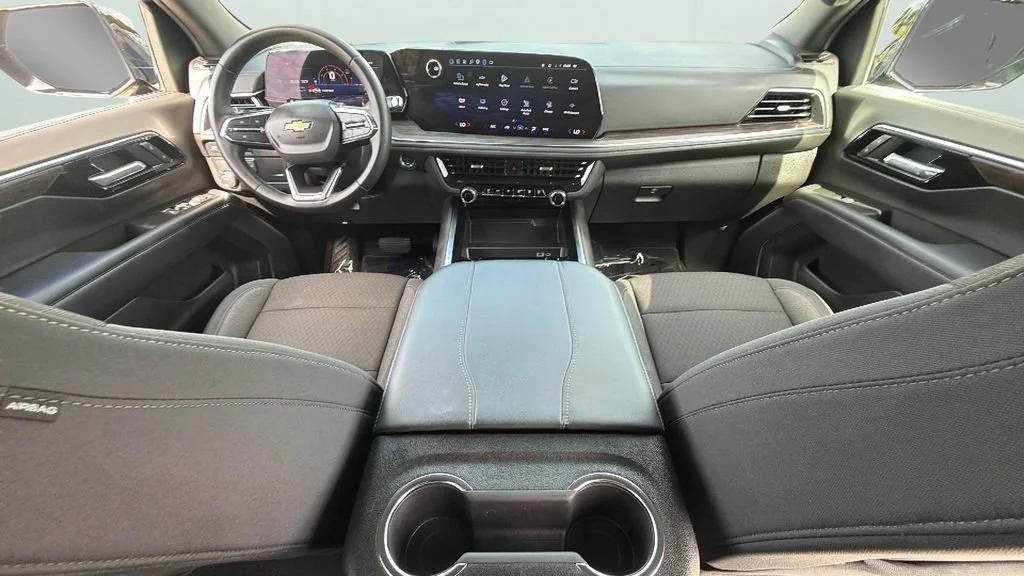 Used 2025 Black Chevrolet LS image 34