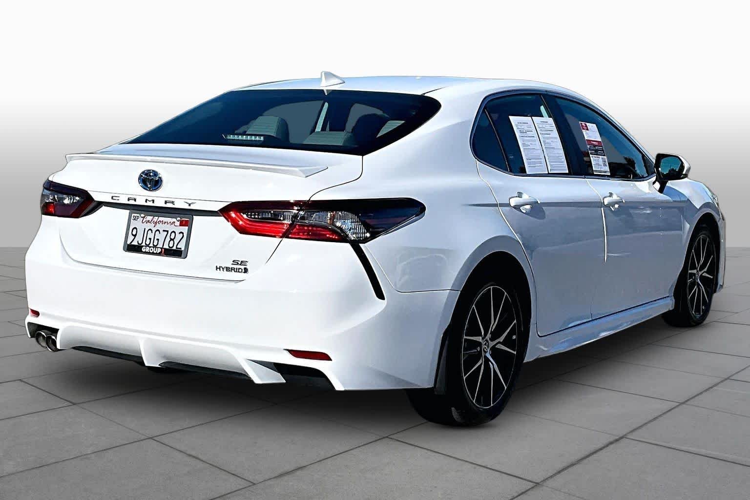 Certified Used 2024 Ice Cap Toyota Hybrid SE image 12