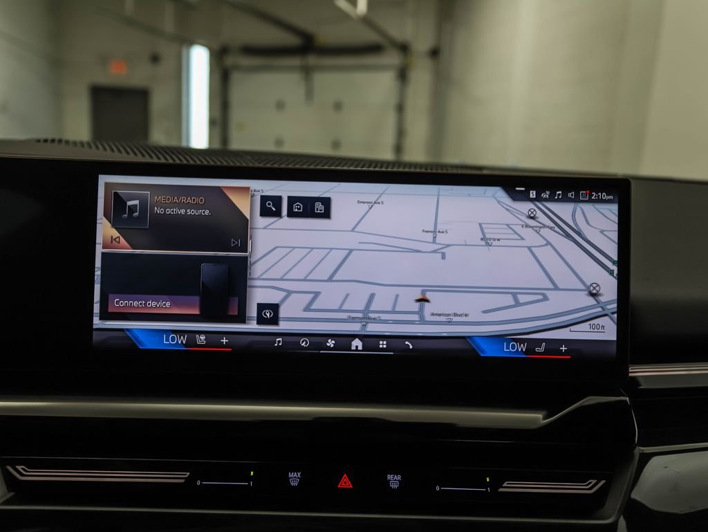 2026 BMW 5 Series 530i - Photo 18