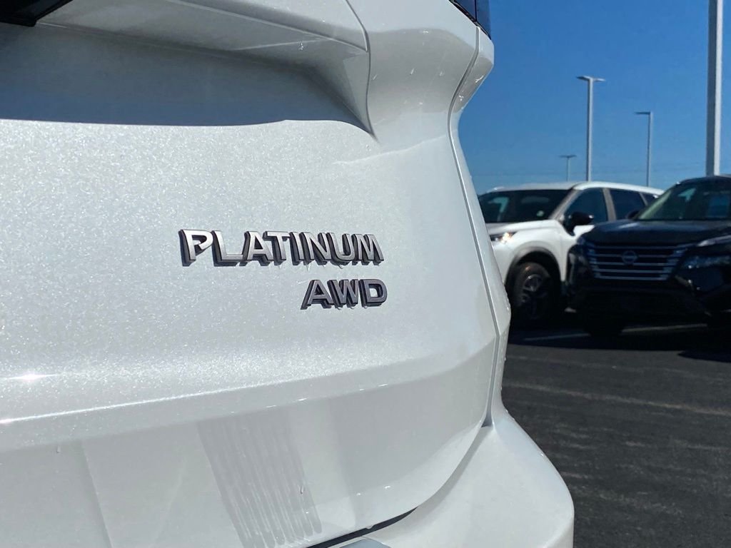 2026 Nissan Rogue Platinum - Photo 10