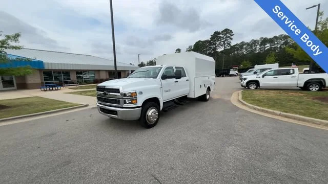 2023 Chevrolet Silverado HD Work Crew Cab 175" WB's photo