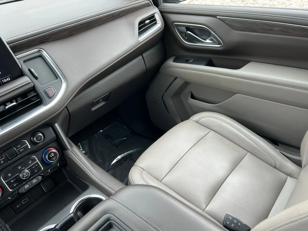Used 2021 Gray Chevrolet LT image 36