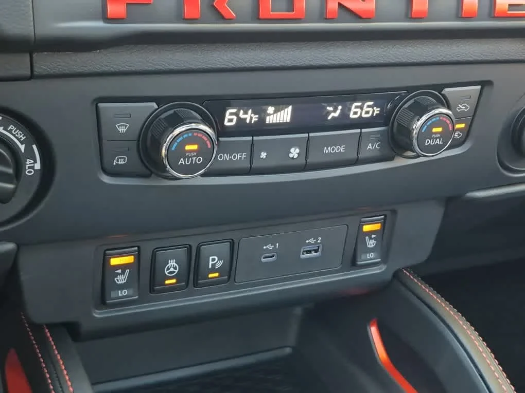 New 2027 GRAY Nissan PRO-4X image 16