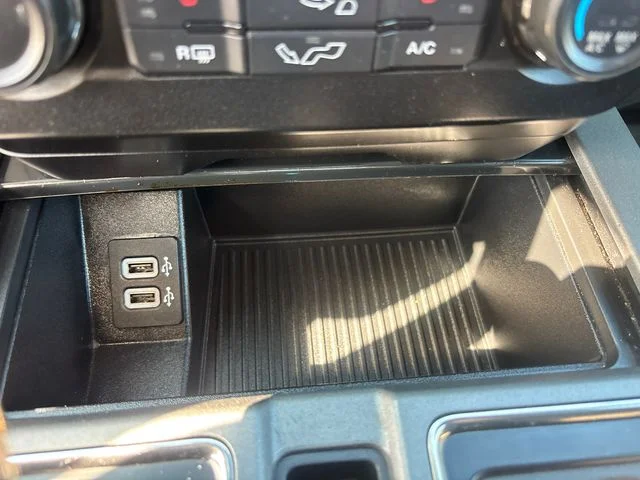 2019 Ford F-150 Raptor - Photo 25