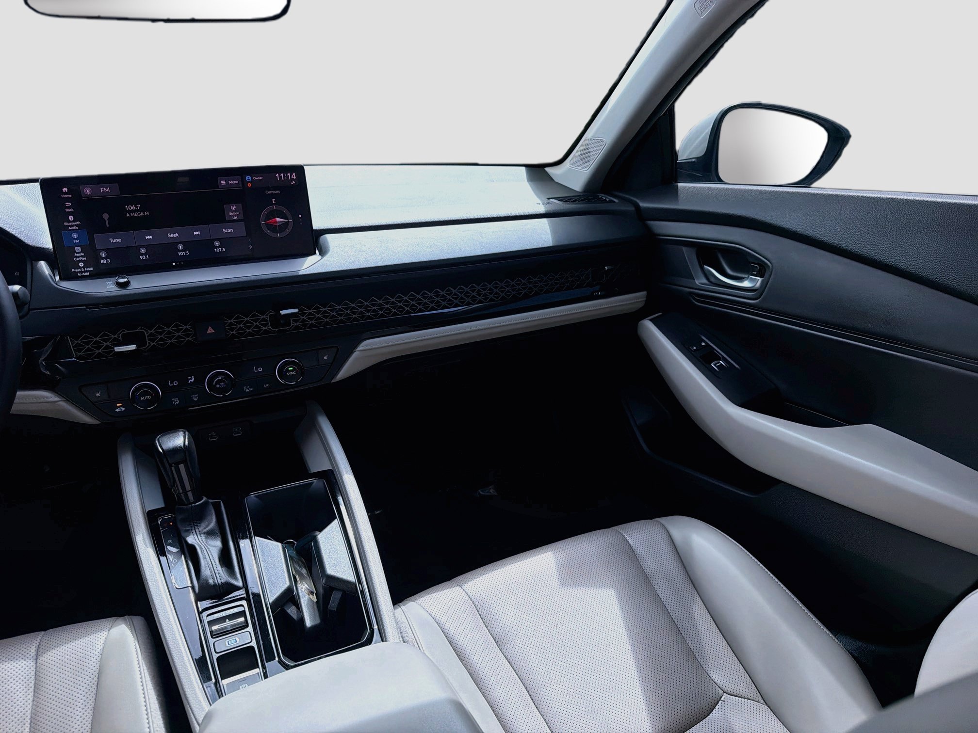 2024 Honda Accord Hybrid EX-L - Photo 21