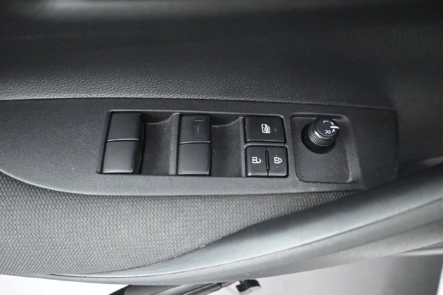 Used 2025 Ice Cap Toyota LE image 12