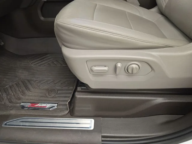 Used 2023 Summit White Chevrolet LTZ image 38