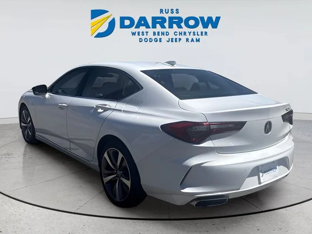 Used 2022 White Acura Advance image 4