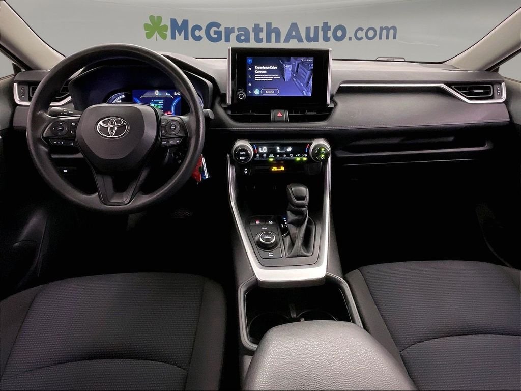 Used 2023 White Toyota LE image 20