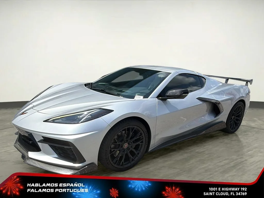 Used 2020 BLADE SILVER METALLIC Chevrolet 2LT image 2