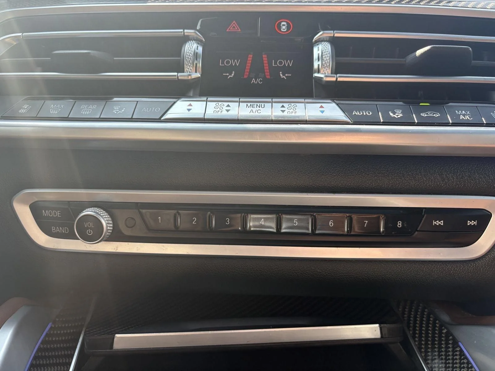 Used 2023 Gray BMW M50i image 23