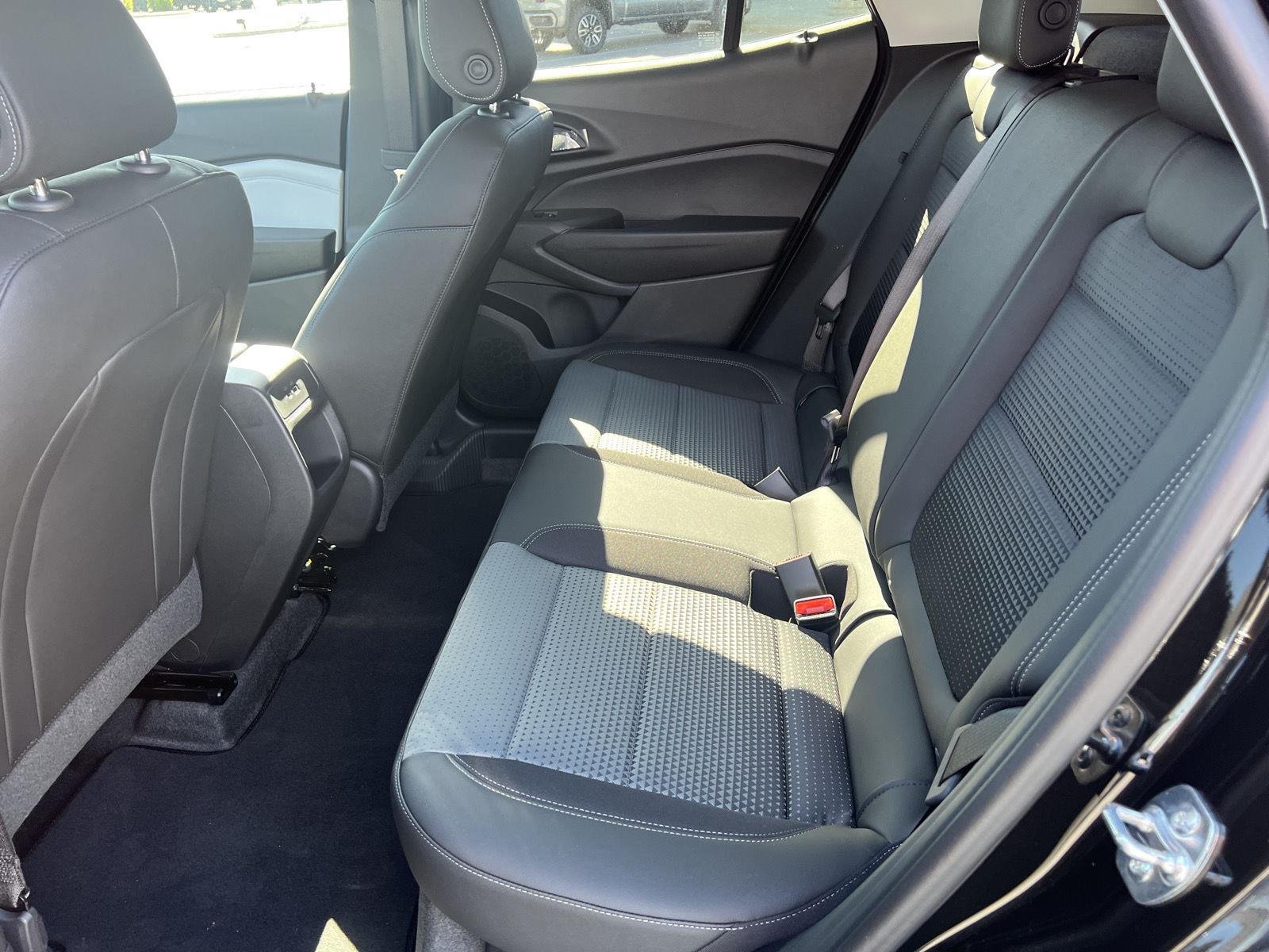 2026 Chevrolet Trax LT - Photo 30