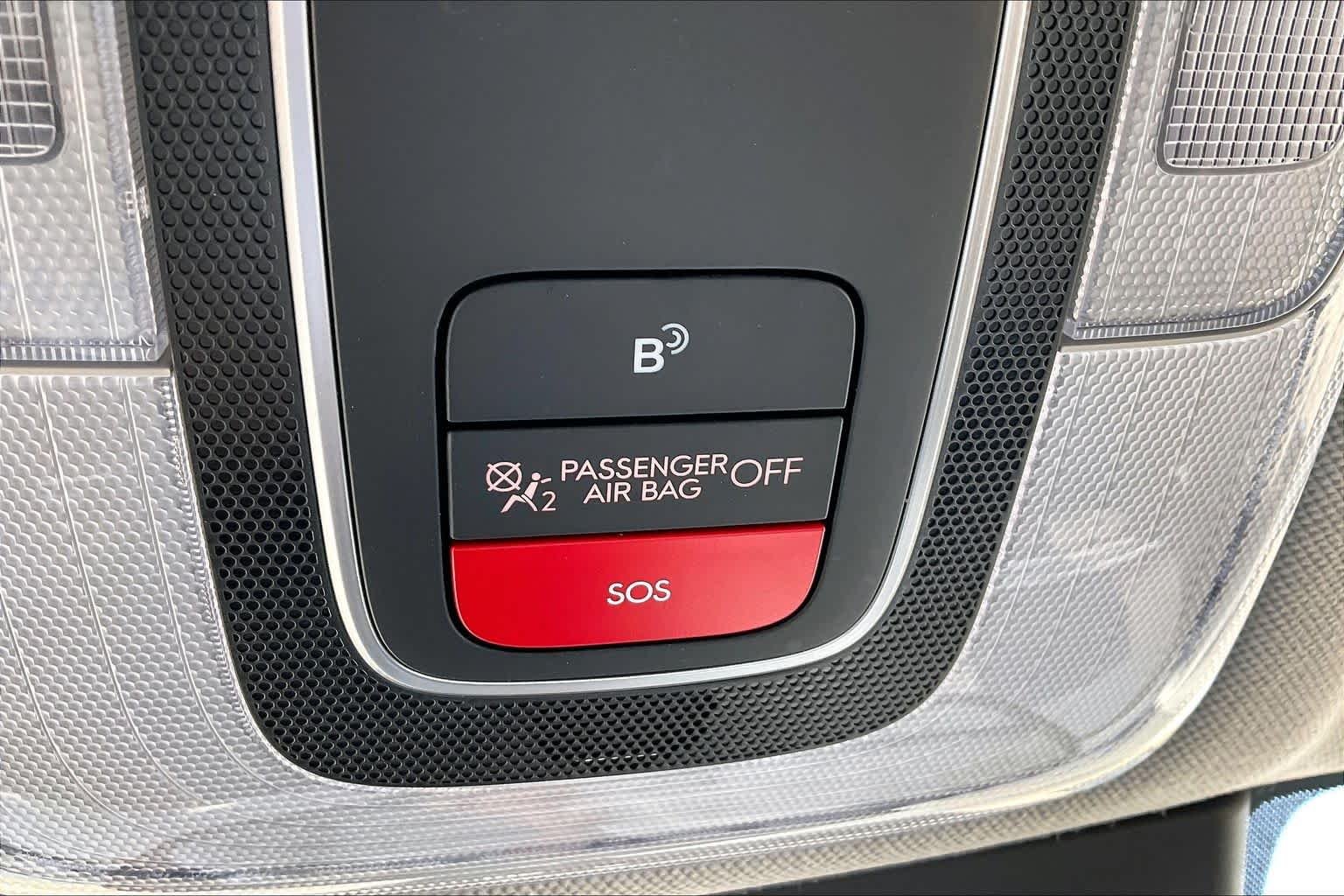 Used 2024 Intense Blue Hyundai SEL image 31