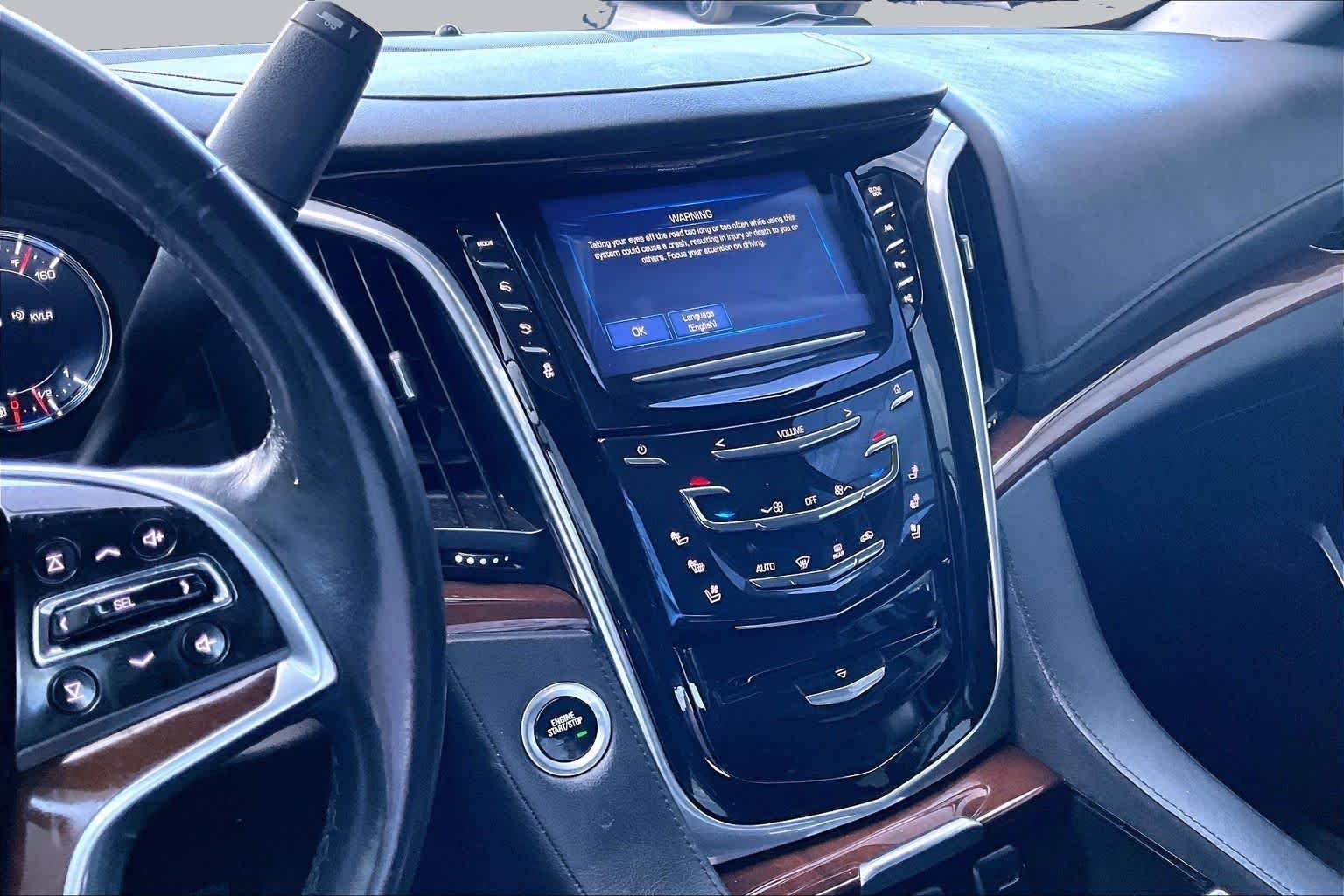 Used 2020 Crystal White Tricoat Cadillac Premium Luxury image 7