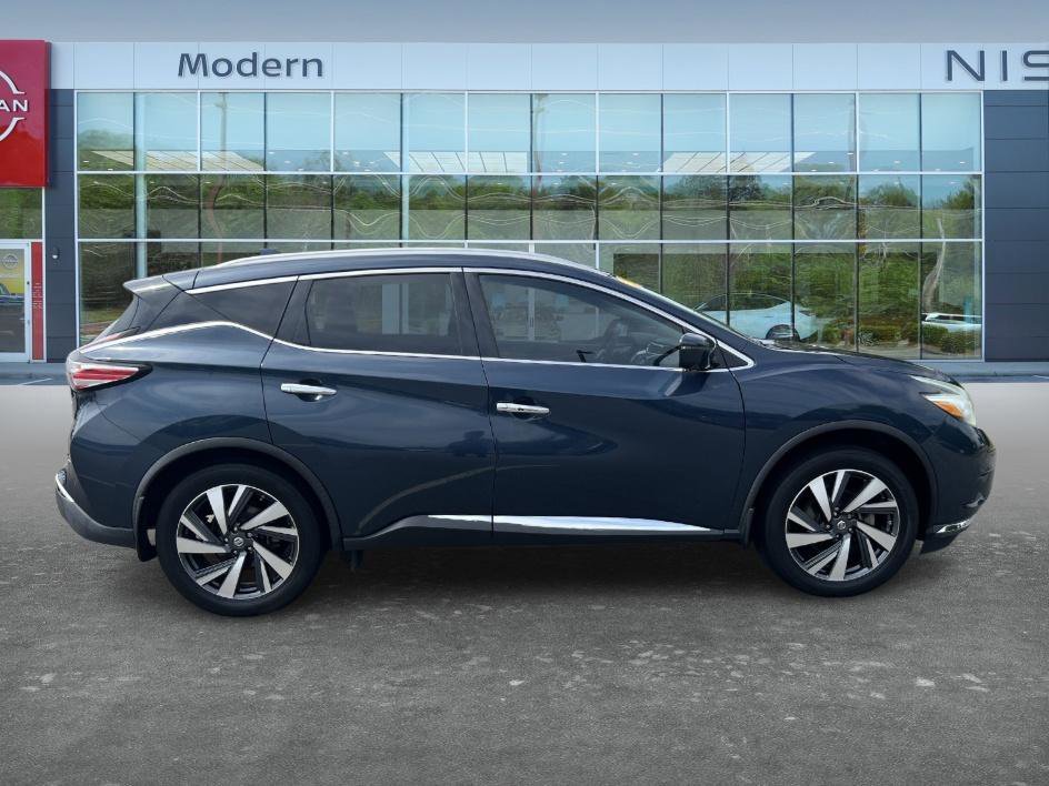 Used 2017 Arctic Blue Metallic Nissan Platinum image 4