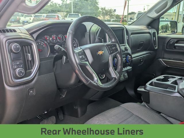 Used 2022 Red Chevrolet LT image 32