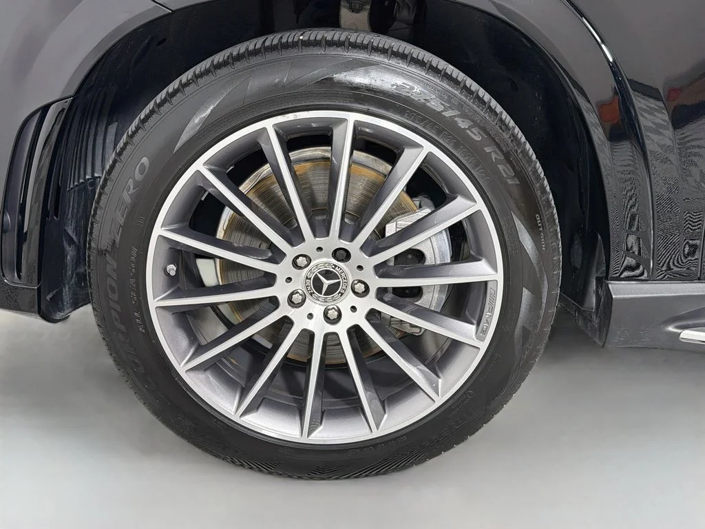 Used 2022 Black Mercedes-Benz GLE 450 image 34