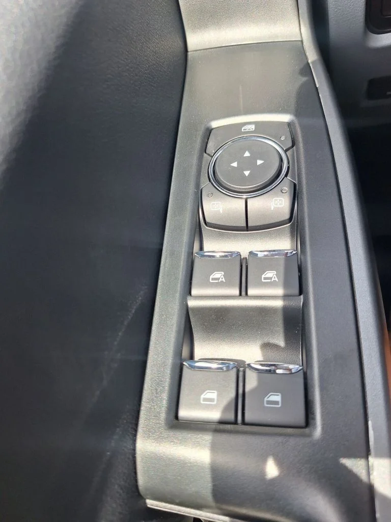 New 2026 Carbonized Gray Metallic Ford F-250® XL image 15