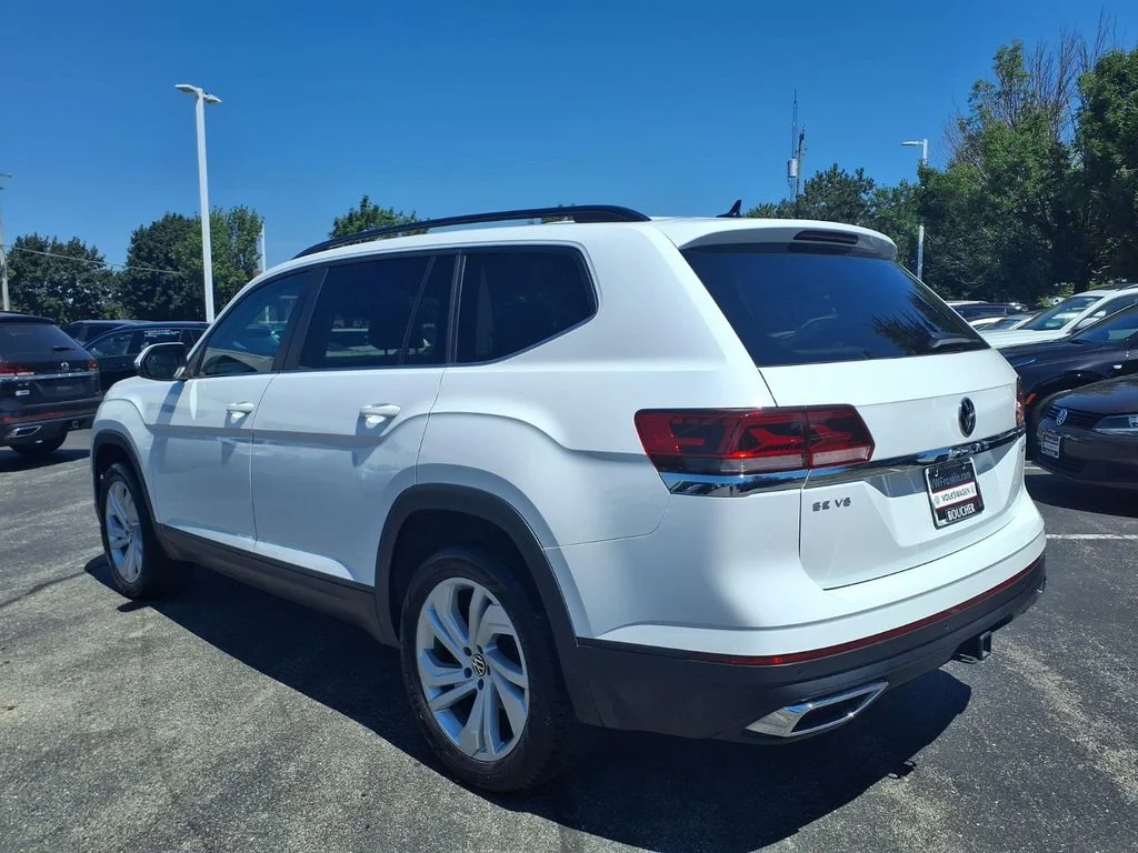 Certified Used 2023 Pure White Volkswagen 3.6L V6 SE w/Technology image 4