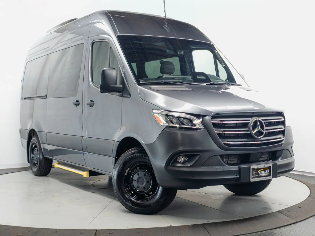2025 Mercedes-Benz Sprinter 2500 144 WB HO's photo