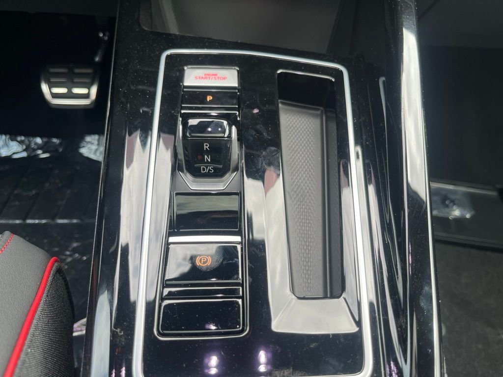 New 2026 Silver Volkswagen SE image 15