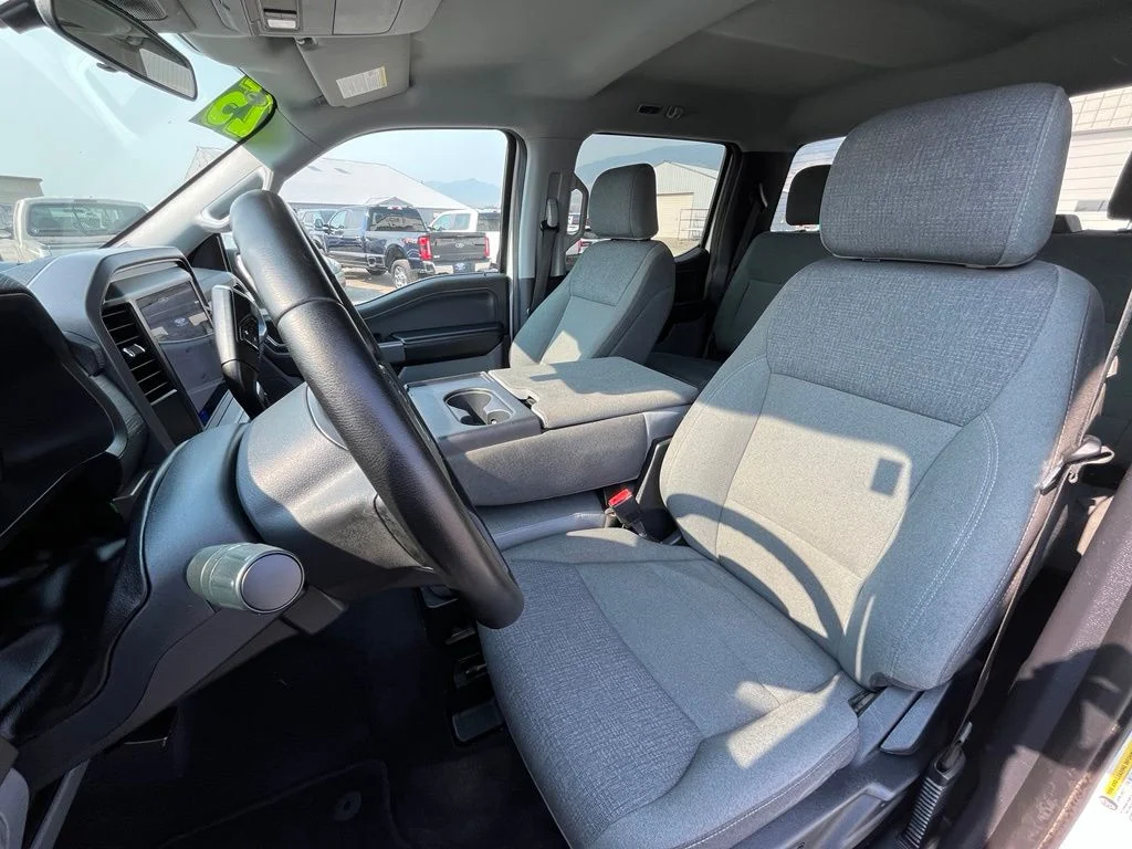 Used 2025 White Ford XLT image 9