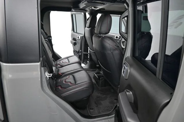 Used 2023 Gray Jeep Sport S image 12