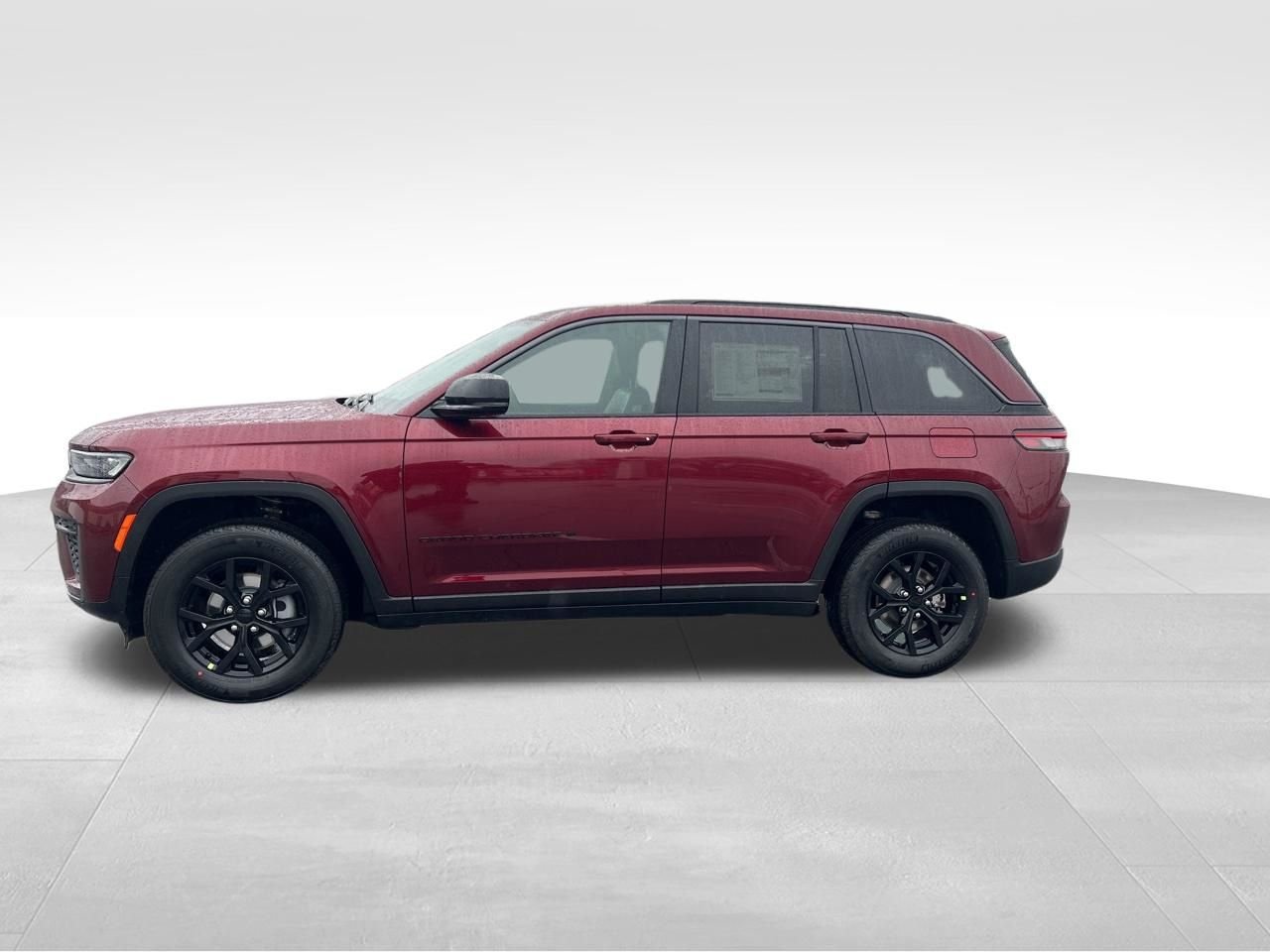 New 2026 Velvet Red Pearl-Coat Exterior Paint Jeep Altitude image 2