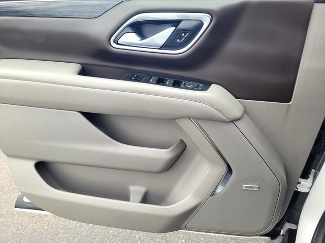 Used 2022 White GMC SLT image 15