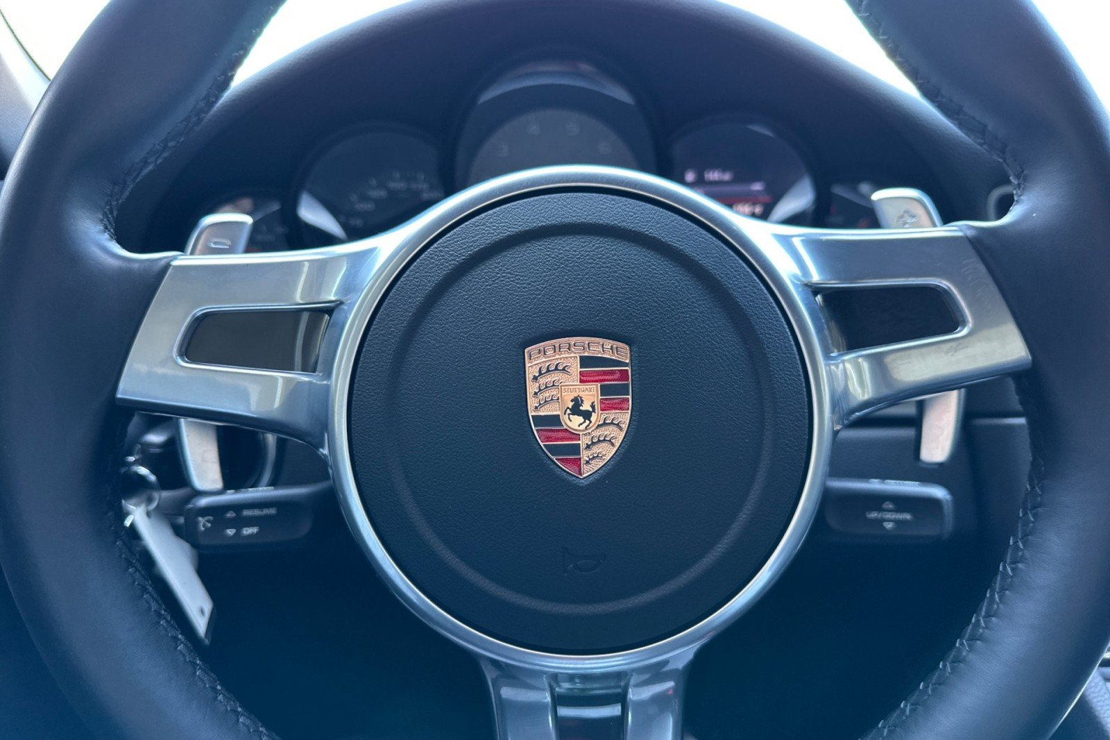 Used 2015 Agate Gray Metallic Porsche Carrera S image 22