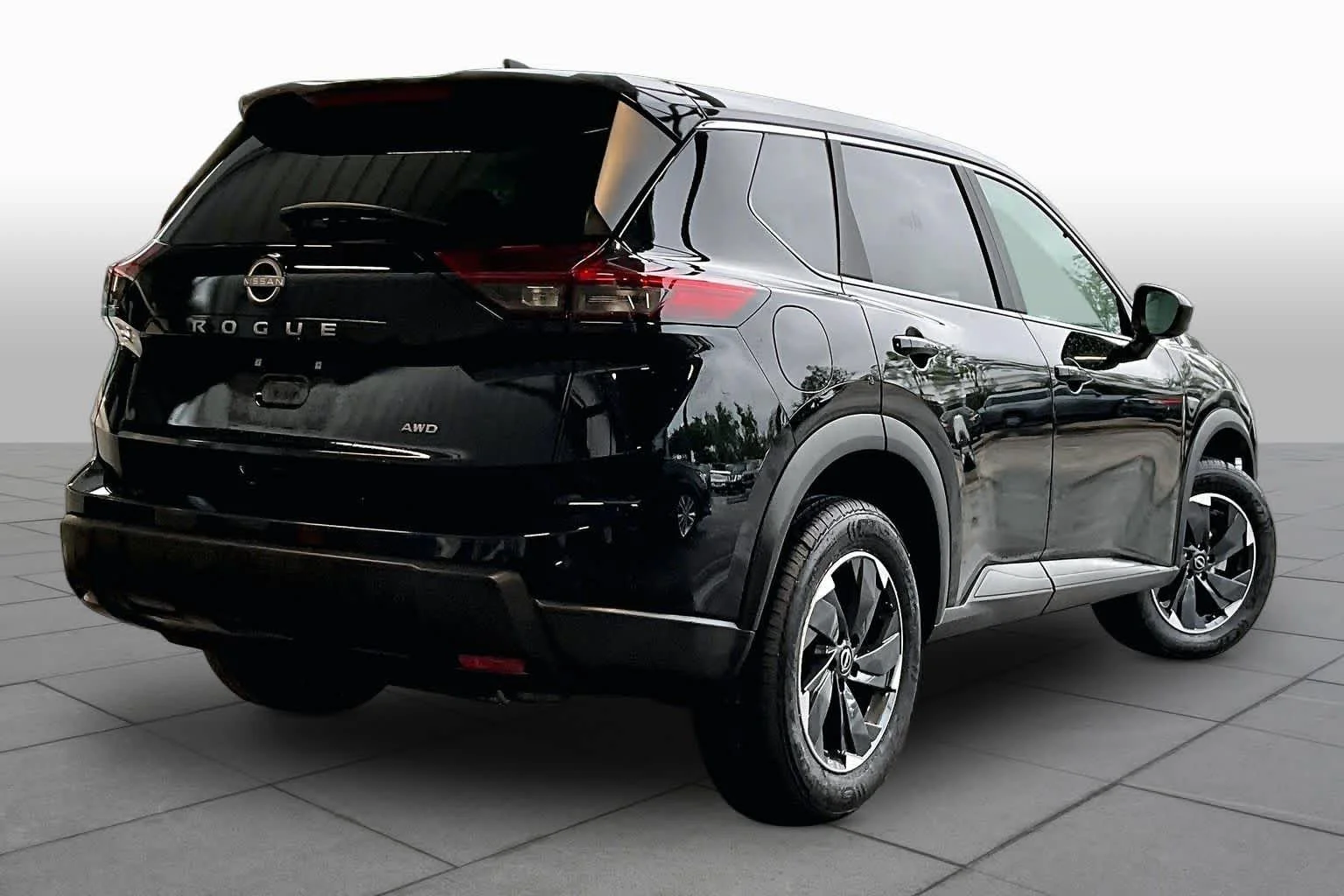 Used 2025 Super Black Nissan SV image 11