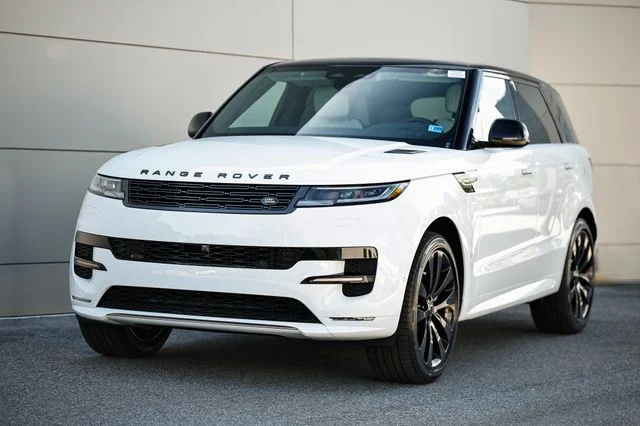 2026 Land Rover Range Rover Sport P400 MHEV Dynamic SE's photo