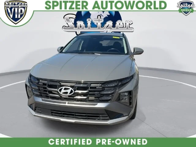 Used 2025 Gray Hyundai SEL Convenience image 6