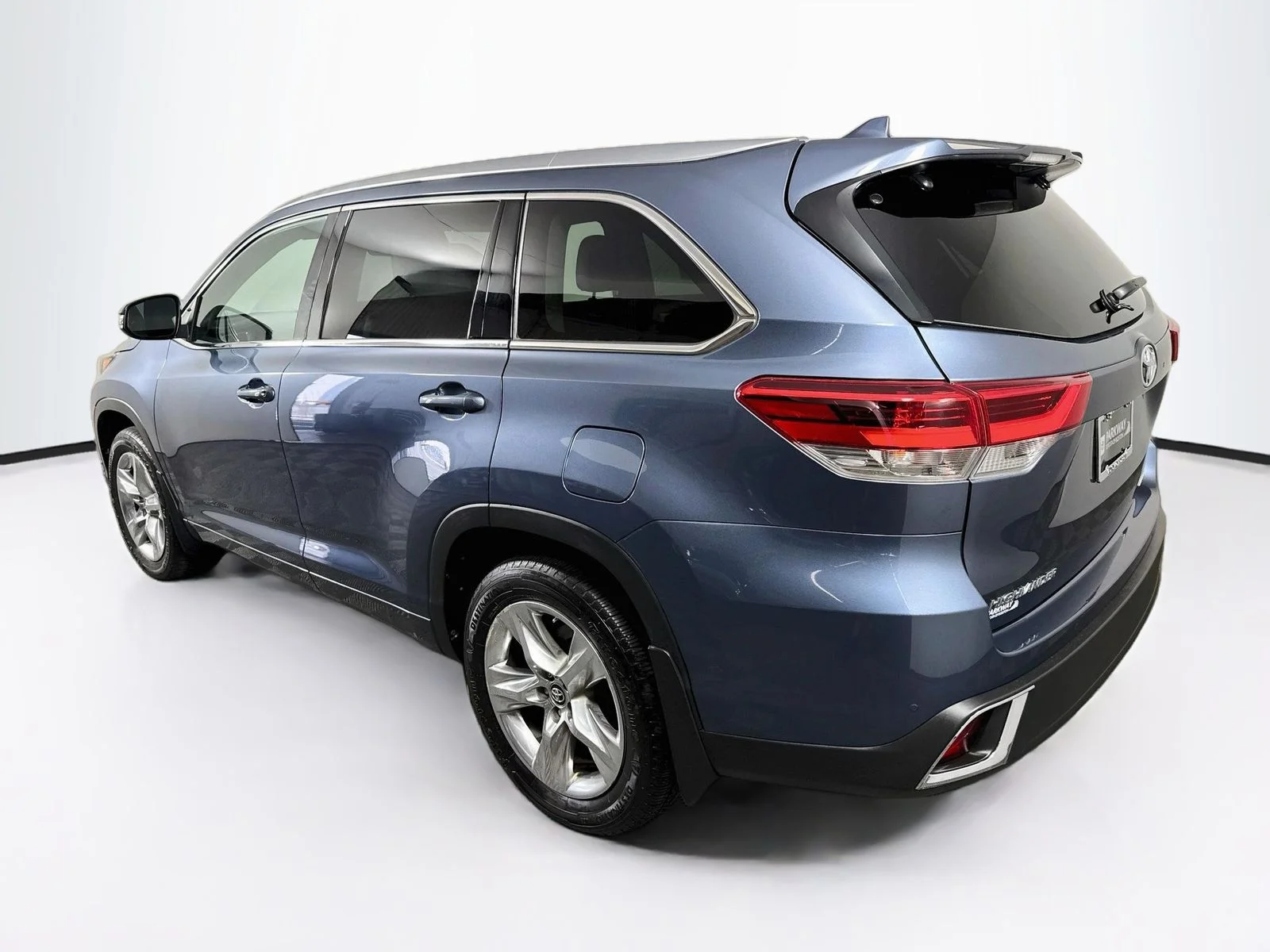 Used 2019 Blue Toyota Limited image 5