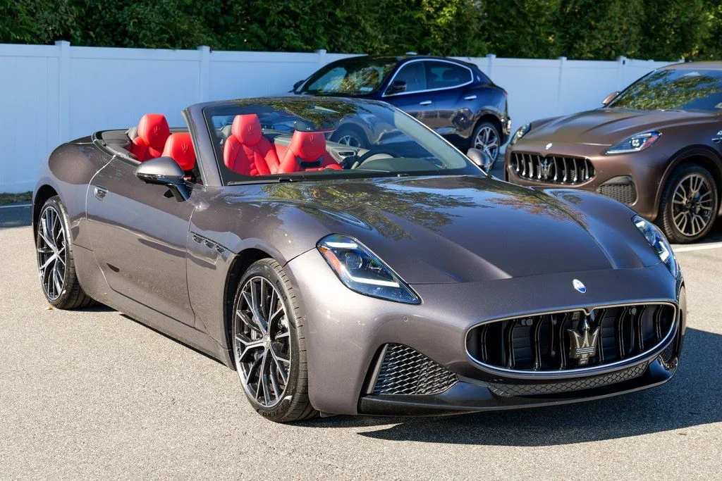 New 2026 Grigio Maratea Metallic Maserati Base image 16