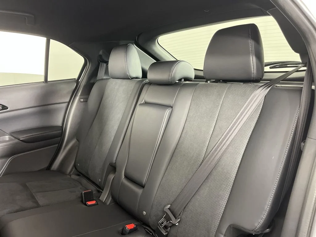 New 2025 White Mitsubishi BLACK EDITION 1.5T S-AWC image 23