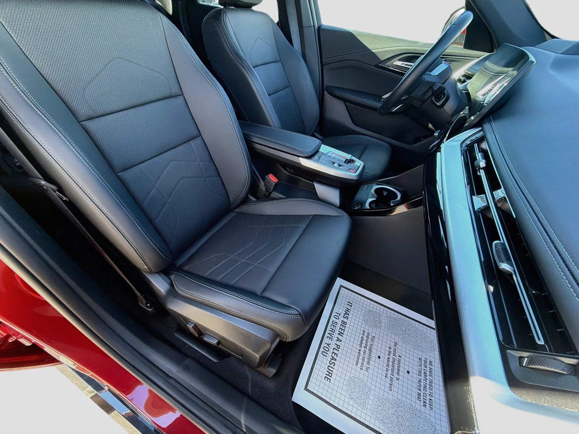 Used 2026 Vegas Red Metallic BMW xDrive28i image 14