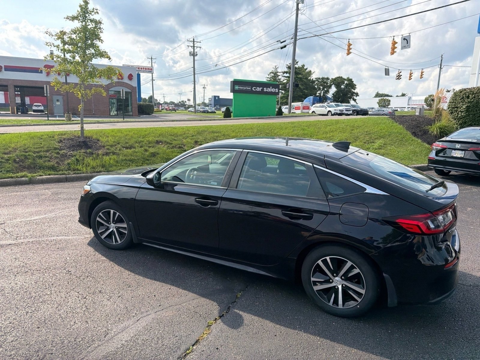 Certified Used 2023 Crystal Black Pearl Honda LX image 14