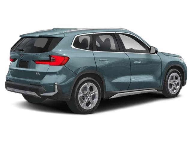 New 2027 Cape York Green Metallic BMW xDrive28i image 2