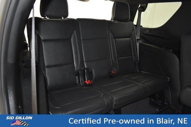 Used 2025 Sterling Gray Metallic Chevrolet Premier image 12