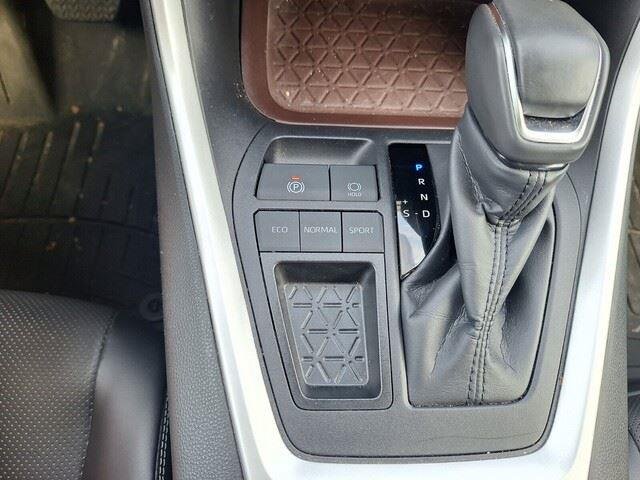 Used 2024 Magnetic Gray Metallic Toyota Limited image 19