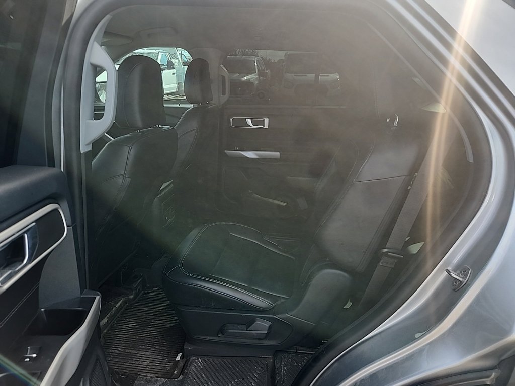Used 2023 Silver Metallic Ford XLT image 19