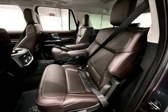 2025 Ford Expedition Platinum - Photo 25