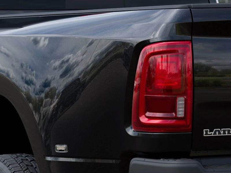 New 2026 Diamond Black Crystal Pearl-Coat Exterior Paint RAM Laramie image 10