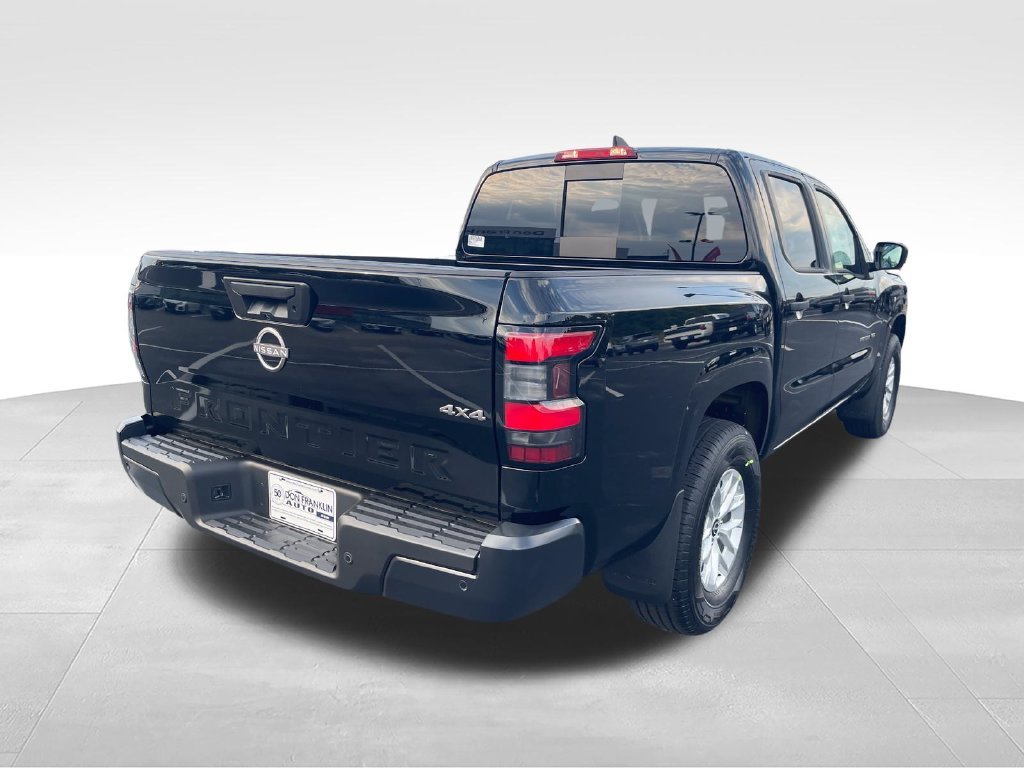 New 2027 Black Nissan S image 5