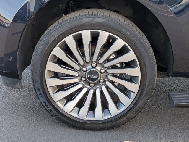 Used 2021 Blue Lincoln Reserve image 26