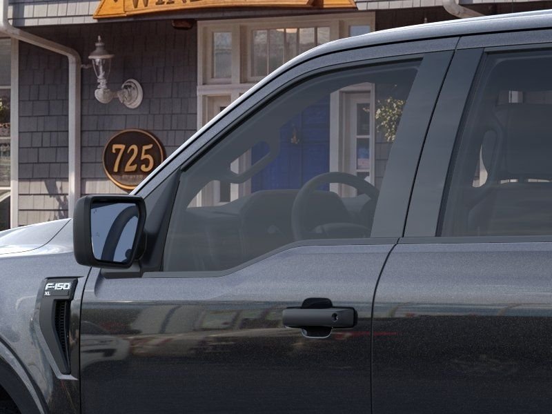 New 2025 Agate Black Metallic Ford XL image 20