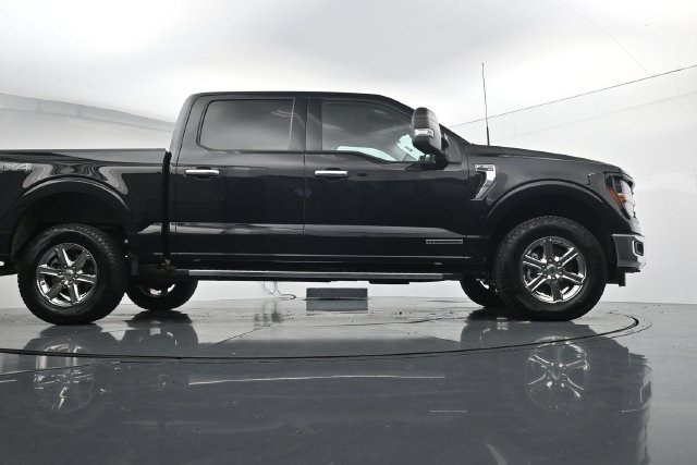 Certified Used 2025 Black Ford XLT image 31