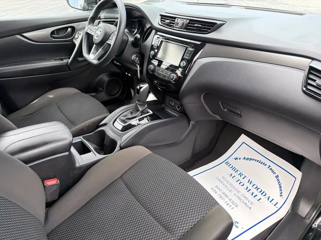 Used 2021 Black Nissan S image 13