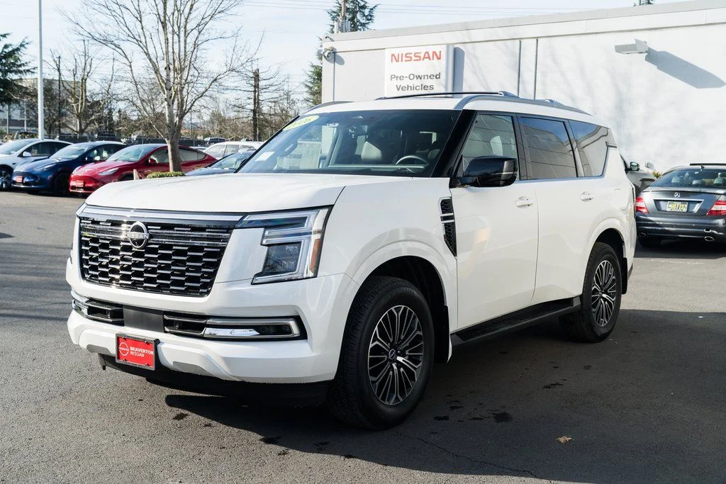 New 2026 Aspen White TriCoat Nissan Platinum image 3